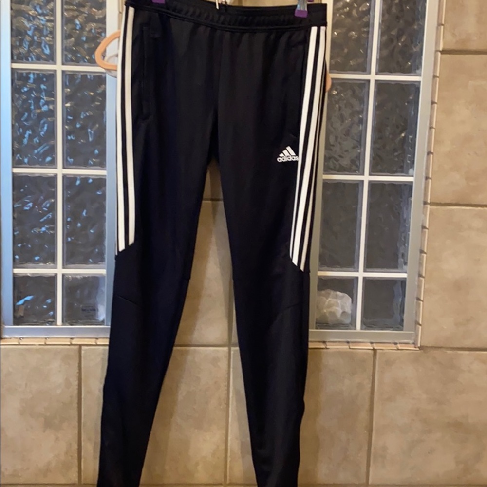 adidas joggers size medium